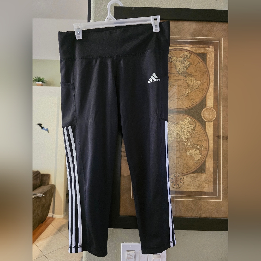 Adidas leggings